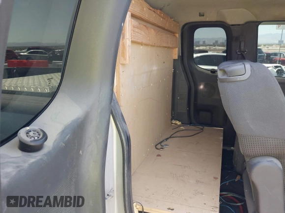 2007 Nissan Frontier SE with VIN 1N6AD06U97C401619, listed as a IAAI auction lot 42674254 with 245,605 mi miles and . Bid and sale history available at DreamBid. Image 8.
