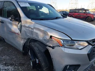 2020 Chevrolet Traverse Premier with VIN 1GNEVKKW0LJ296745, listed as a IAAI auction lot 41284830 with 76,373 mi miles. Bid and sale history available at carsss.com. Image 6.