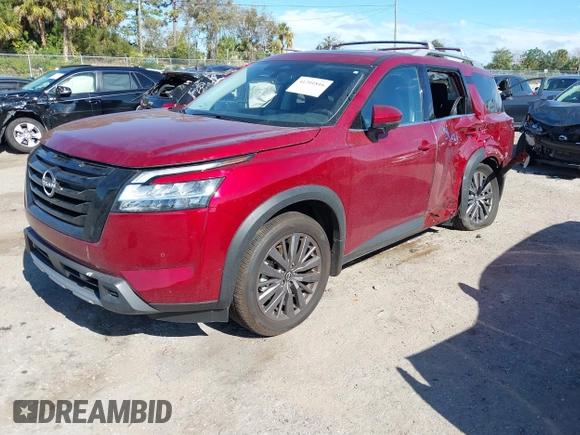 2024 Nissan Pathfinder SL z VIN 5N1DR3CB6RC230381, wystawiony jako IAAI lot #41201816 z przebiegiem 7 245 mil mil oraz . Historia ofert i sprzedaży dostępna na DreamBid. Obrazek 18.