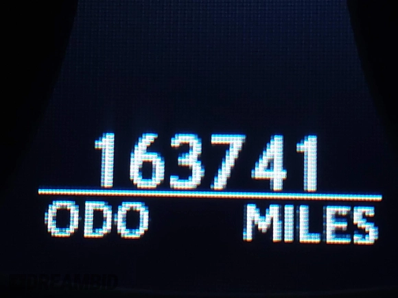2008 Lexus LS 460 with VIN JTHBL46F985055711, listed as a IAAI auction lot 41771863 with 163,741 mi miles and . Bid and sale history available at DreamBid. Image 16.