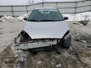 2004 Ford Focus ZX3 with VIN 3FAFP31324R124430, listed as a Copart auction lot 41937175 with 132,169 mi miles and Salvage Title. Bid and sale history available at carsss.com. Image 5.