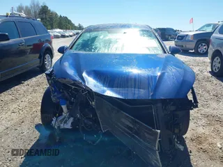 2018 Hyundai Sonata SE with VIN 5NPE24AF3JH599328, listed as a IAAI auction lot 41855551 with 177,255 mi miles and . Bid and sale history available at carsss.com. Image 13.