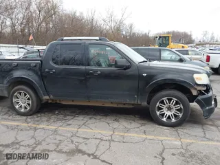 2007 Ford Explorer Sport Trac Limited with VIN 1FMEU53897UA04510, listed as a IAAI auction lot 40903321 with 172,258 mi miles. Bid and sale history available at carsss.com. Image 13.