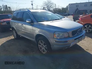2013 Volvo XC90 Premier Plus with VIN YV4952CZ1D1636275, listed as a IAAI auction lot 42036053 with 154,815 mi miles. Bid and sale history available at carsss.com. Image 1.
