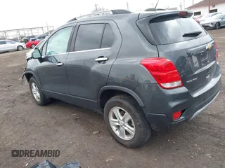 2018 Chevrolet Trax LT with VIN KL7CJPSB0JB664030, listed as a IAAI auction lot 41869632 with 68,710 mi miles. Bid and sale history available at carsss.com. Image 3.