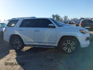 2018 Toyota 4Runner SR5 with VIN JTEBU5JR2J5558620, listed as a IAAI auction lot 41486145 with 172,007 mi miles and . Bid and sale history available at DreamBid. Image 13.