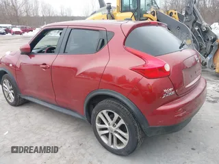 2012 Nissan Juke SV with VIN JN8AF5MVXCT118845, listed as a IAAI auction lot 41525975 with 194,121 mi miles. Bid and sale history available at carsss.com. Image 3.