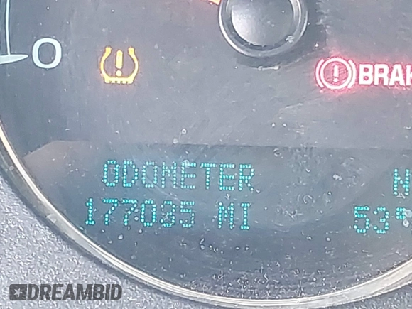 2011 Chevrolet Suburban LTZ with VIN 1GNSKKE3XBR171202, listed as a IAAI auction lot 42130901 with 177,035 mi miles. Bid and sale history available at carsss.com. Image 16.