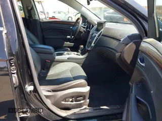 2012 Cadillac SRX Performance Collection z VIN 3GYFNBE30CS659973, wystawiony jako IAAI lot #42555119 z przebiegiem 141 842 mil mil oraz . Historia ofert i sprzedaży dostępna na DreamBid. Obrazek 5.