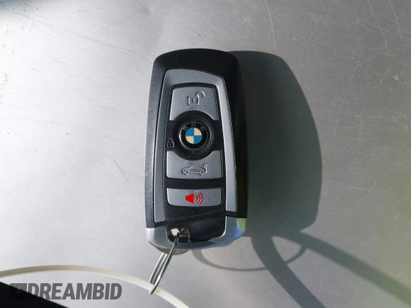 2015 BMW 7 Series 750Li with VIN WBAYE8C52FD785162, listed as a IAAI auction lot 42121389 with 88,783 mi miles and . Bid and sale history available at DreamBid. Image 11.