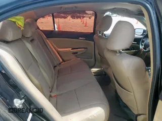 2012 Honda Accord LX Premium z VIN 1HGCP2F49CA050913, wystawiony jako Copart lot #61690905 z przebiegiem 202 718 mil mil oraz Czysty tytuł • Clean title. Historia ofert i sprzedaży dostępna na DreamBid. Obrazek 10.