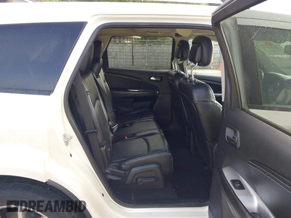2013 Dodge Journey Crew with VIN 3C4PDCDG0DT591533, listed as a IAAI auction lot 42630548 with 164,961 mi miles and . Bid and sale history available at DreamBid. Image 8.