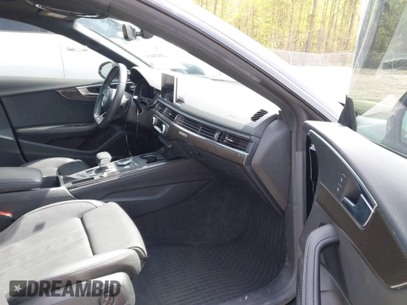 2019 Audi S5 Sportback Prestige z VIN WAUC4CF56KA004599, wystawiony jako IAAI lot #41924404 z przebiegiem 86 067 mil mil oraz . Historia ofert i sprzedaży dostępna na DreamBid. Obrazek 5.