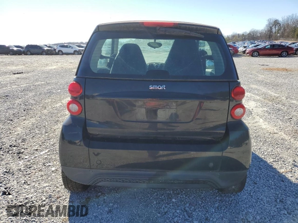 2013 Smart fortwo Pure z VIN WMEEJ3BA1DK666323, wystawiony jako Copart lot #87106934 z przebiegiem 92 313 mil mil oraz Tytuł czysty. Historia ofert i sprzedaży dostępna na DreamBid. Obrazek 6.