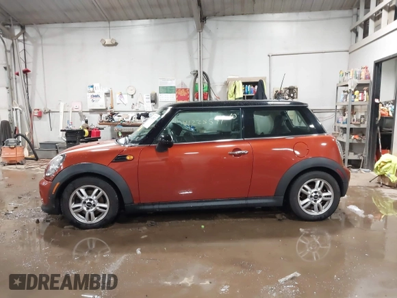 2012 MINI Hardtop with VIN WMWSU3C59CT260953, listed as a IAAI auction lot 41228571 with 138,313 mi miles and . Bid and sale history available at DreamBid. Image 14.