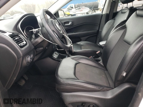 2019 Jeep Compass Altitude with VIN 3C4NJCBB0KT699431, listed as a Copart auction lot 43756685 with 94,738 mi miles and Salvage Title. Bid and sale history available at carsss.com. Image 7.