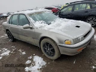 1993 Honda Accord z VIN 1HGCB7658PA174195, wystawiony jako Copart lot #79963544 z przebiegiem 157 911 mil mil oraz Czysty tytuł • Clean title. Historia ofert i sprzedaży dostępna na DreamBid. Obrazek 4.