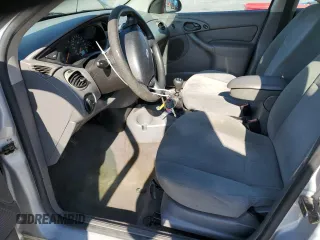 2000 Ford Focus SE with VIN 1FAFP3435YW340772, listed as a Copart auction lot 45588045 with 170,349 mi miles and Salvage Title. Bid and sale history available at carsss.com. Image 7.