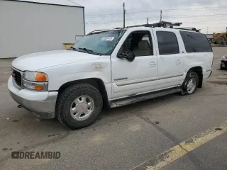 2000 GMC Yukon XL SLT with VIN 3GKFK16T9YG117437, listed as a Copart auction lot 50550415 with 267,523 mi miles and Salvage Title. Bid and sale history available at carsss.com. Image 1.