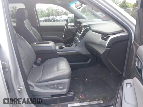 2015 Chevrolet Suburban LT z VIN 1GNSCJKC2FR144528, wystawiony jako IAAI lot #42320028 z przebiegiem 226 076 mil mil oraz . Historia ofert i sprzedaży dostępna na DreamBid. Obrazek 5.