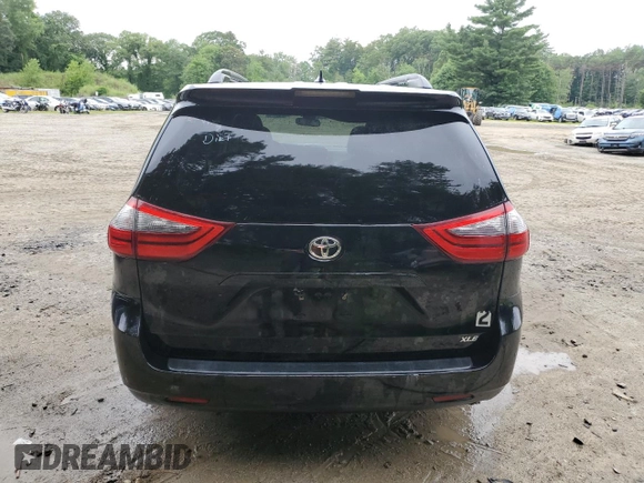 2020 Toyota Sienna XLE Auto Access Seat with VIN 5TDYZ3DC1LS068419, listed as a Copart auction lot 64404475 with 92,579 mi miles and Clean title. Bid and sale history available at DreamBid. Image 6.