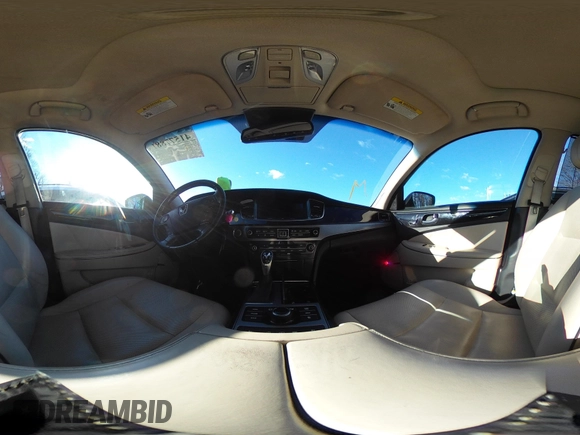 2015 Hyundai Equus Signature with VIN KMHGH4JHXFU095828, listed as a IAAI auction lot 41577881 with 173,663 mi miles and . Bid and sale history available at DreamBid. Image 19.