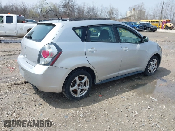 2009 Pontiac Vibe w/1SB with VIN 5Y2SP67009Z475895, listed as a IAAI auction lot 42123456 with 177,484 mi miles. Bid and sale history available at carsss.com. Image 4.