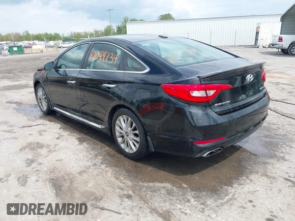 2015 Hyundai Sonata Limited with VIN 5NPE34AF4FH061094, listed as a IAAI auction lot 42044234 with Not Provided miles and . Bid and sale history available at carsss.com. Image 3.