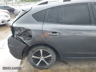 2019 Subaru Impreza Premium with VIN 4S3GTAD69K3725933, listed as a IAAI auction lot 41919500 with 102,556 mi miles. Bid and sale history available at carsss.com. Image 18.