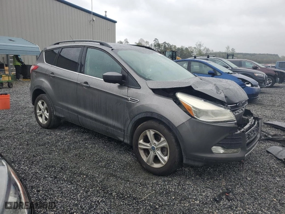 2014 Ford Escape SE with VIN 1FMCU0GX7EUA88805, listed as a Copart auction lot 51124585 with 105,518 mi miles and Salvage Title. Bid and sale history available at carsss.com. Image 4.