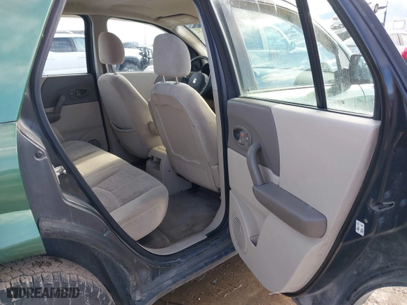 2003 Saturn VUE with VIN 5GZCZ63B63S850127, listed as a IAAI auction lot 41605779 with 164,475 mi miles. Bid and sale history available at carsss.com. Image 8.