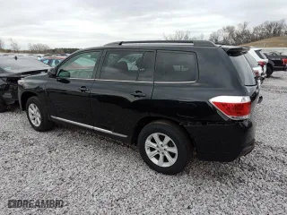 2013 Toyota Highlander with VIN 5TDBK3EH8DS242525, listed as a Copart auction lot 53174805 with 137,608 mi miles and Non Repairable. Bid and sale history available at carsss.com. Image 2.
