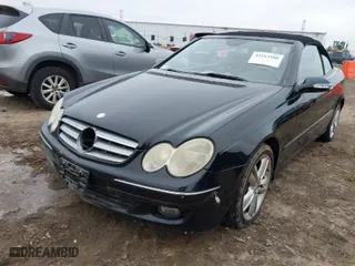 2006 Mercedes-Benz CLK-Class 3.5L with VIN WDBTK56J16F173244, listed as a IAAI auction lot 41513108 with 122,035 mi miles. Bid and sale history available at carsss.com. Image 2.