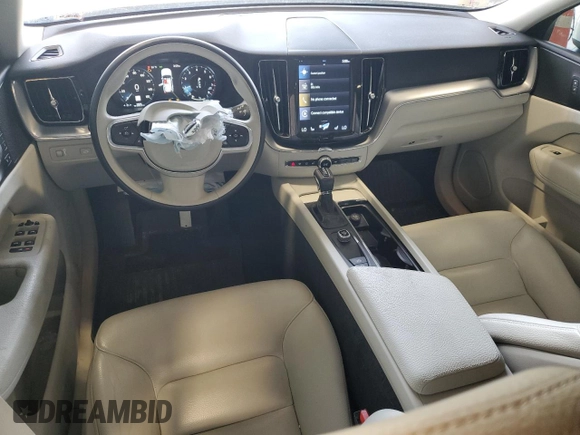 2018 Volvo XC60 Momentum with VIN LYV102RK5JB101138, listed as a Copart auction lot 54764115 with 58,396 mi miles and Salvage title. Bid and sale history available at DreamBid. Image 8.
