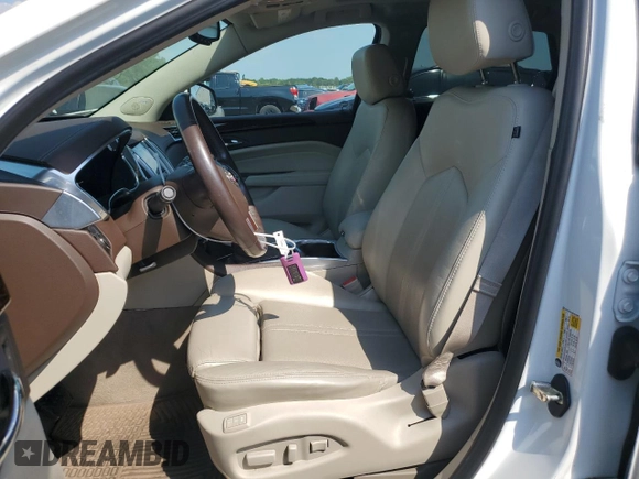 2014 Cadillac SRX Performance Collection with VIN 3GYFNCE38ES629600, listed as a Copart auction lot 61622725 with 86,183 mi miles and Salvage title. Bid and sale history available at DreamBid. Image 7.