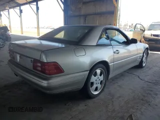 1999 Mercedes-Benz SL-Class with VIN WDBFA68F7XF186631, listed as a Copart auction lot 70431234 with 176,589 mi miles and Clean Title. Bid and sale history available at carsss.com. Image 3.