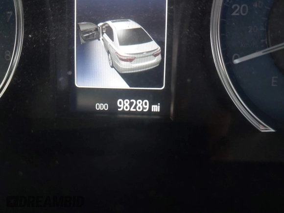 2017 Toyota Camry XLE z VIN 4T1BF1FK2HU759707, wystawiony jako IAAI lot #42192165 z przebiegiem 103 000 mil mil oraz . Historia ofert i sprzedaży dostępna na DreamBid. Obrazek 15.