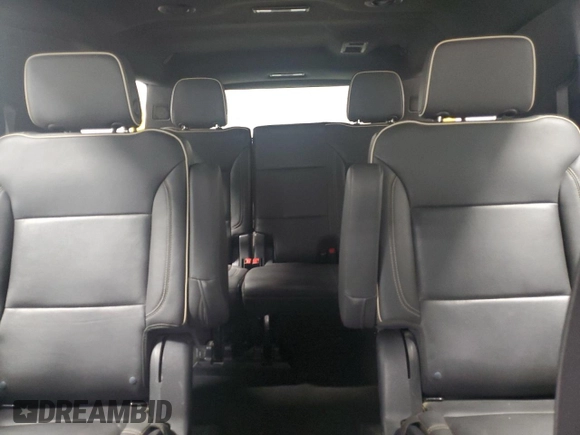 2023 Chevrolet Suburban Premier z VIN 1GNSCFKD9PR327710, wystawiony jako Copart lot #66029945 z przebiegiem 33 088 mil mil oraz Czysty tytuł • Clean title. Historia ofert i sprzedaży dostępna na DreamBid. Obrazek 10.