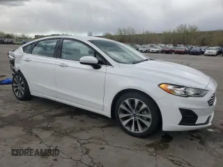 2020 Ford Fusion SE z VIN 3FA6P0T9XLR138977, wystawiony jako Copart lot #55260085 z przebiegiem 92 470 mil mil oraz Szkoda całkowita • Salvage title. Historia ofert i sprzedaży dostępna na DreamBid. Obrazek 4.