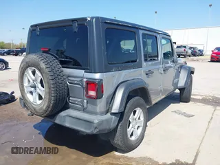 2021 Jeep Wrangler Unlimited Willys with VIN 1C4HJXDN1MW616467, listed as a IAAI auction lot 41791928 with 88,618 mi miles and . Bid and sale history available at DreamBid. Image 4.