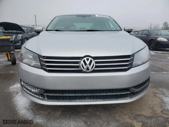 2012 Volkswagen Passat SE with VIN 1VWBP7A33CC040448, listed as a Copart auction lot 46182435 with 118,754 mi miles and Salvage Title. Bid and sale history available at carsss.com. Image 5.