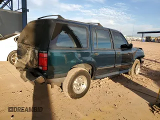 1994 Ford Explorer Eddie Bauer z VIN 1FMDU32X3RUD38012, wystawiony jako Copart lot #77417304 z przebiegiem 83 648 mil mil oraz Szkoda całkowita • Salvage title. Historia ofert i sprzedaży dostępna na DreamBid. Obrazek 3.