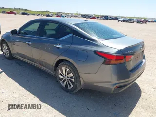 2020 Nissan Altima S with VIN 1N4BL4BV8LN312712, listed as a IAAI auction lot 41956107 with 206,221 mi miles and . Bid and sale history available at DreamBid. Image 3.