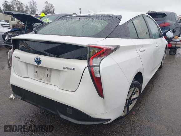 2016 Toyota Prius Four z VIN JTDKARFU5G3018930, wystawiony jako IAAI lot #41570722 z przebiegiem 172 791 mil mil oraz . Historia ofert i sprzedaży dostępna na DreamBid. Obrazek 4.