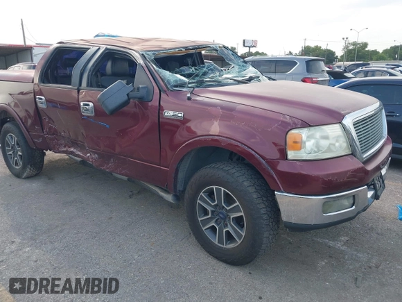 2005 Ford F-150 XLT z VIN 1FTPW12545FB51424, wystawiony jako IAAI lot #42651343 z przebiegiem 231 555 mil mil oraz . Historia ofert i sprzedaży dostępna na DreamBid. Obrazek 1.
