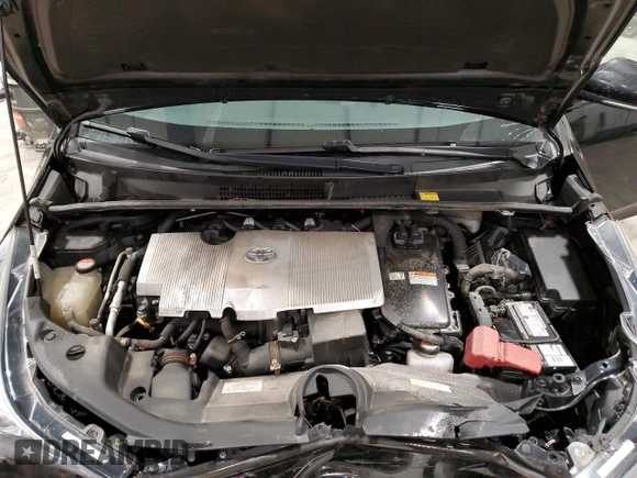2016 Toyota Prius Four z VIN JTDKARFUXG3502205, wystawiony jako Copart lot #58021615 z przebiegiem 137 817 mil mil oraz Czysty tytuł • Clean title. Historia ofert i sprzedaży dostępna na DreamBid. Obrazek 11.
