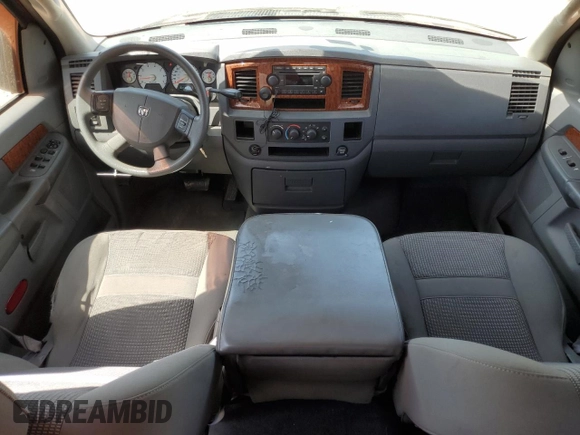 2006 Dodge 1500 SLT z VIN 1D7HA182X6S544925, wystawiony jako Copart lot #55259715 z przebiegiem 144 272 mil mil oraz Szkoda całkowita • Salvage title. Historia ofert i sprzedaży dostępna na DreamBid. Obrazek 8.