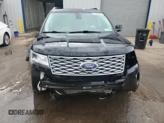 2019 Ford Explorer Platinum с VIN 1FM5K8HT6KGA57340, выставлен на аукционе Copart как лот 57038705 с пробегом 83 225 миль миль и Списание • Salvage title. История ставок и продаж доступна на DreamBid. Изображение 5.