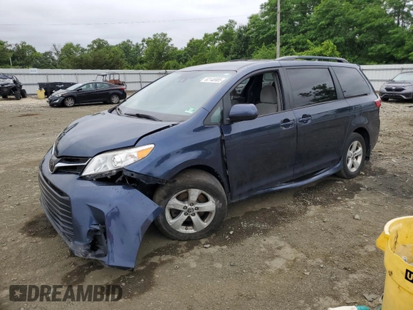 2018 Toyota Sienna LE Auto Access Seat with VIN 5TDKZ3DC1JS952847, listed as a Copart auction lot 62148985 with 98,950 mi miles and Salvage title. Bid and sale history available at DreamBid. Image 1.