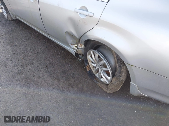 2008 Infiniti G35 x z VIN JNKBV61F68M251351, wystawiony jako IAAI lot #41712222 z przebiegiem Nie podano mil oraz . Historia ofert i sprzedaży dostępna na DreamBid. Obrazek 6.